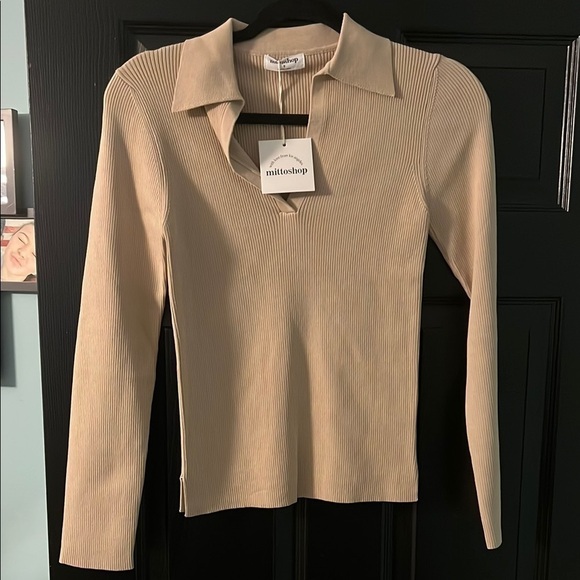 mittoshop Tops - NEW Women's Cream Collar Long Sleeve Top S